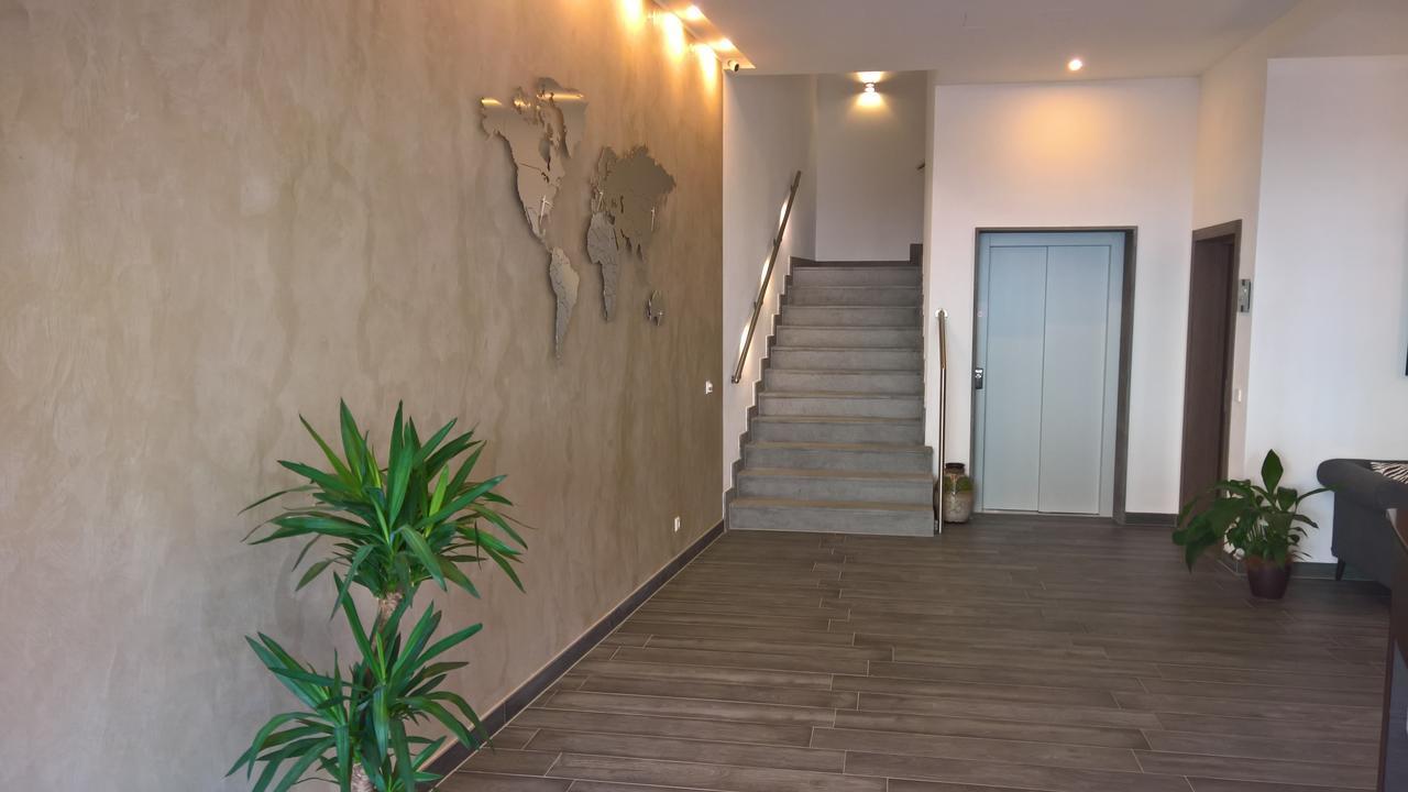 Hotel Im Ried Донаувёрт Экстерьер фото